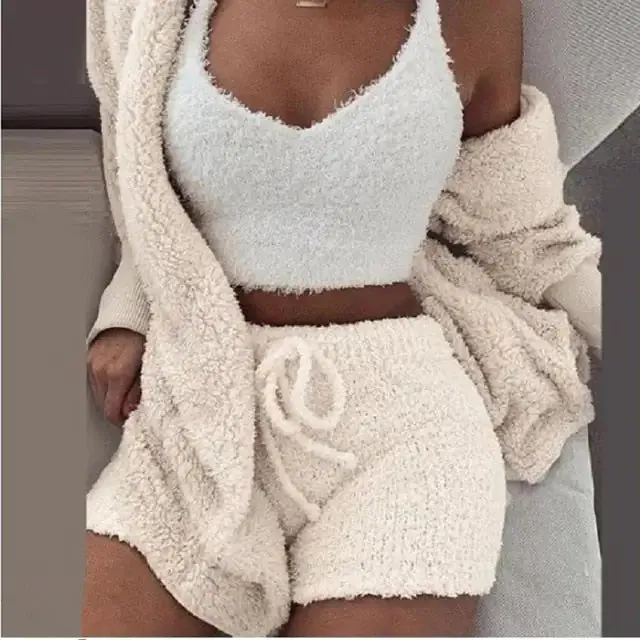 Cosy knit Loungewear 3pcs. – Soft, Warm, and Versatile Loungewear