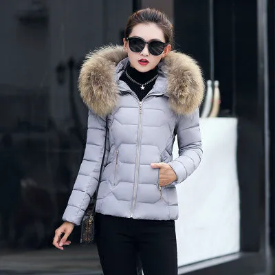 Warm Fur Collar Hooded Thicken Short Parkas 2017 Slim Fit Fashion Women Padded Jacket Winter Casual Plus Size Wadded Coat WFY165